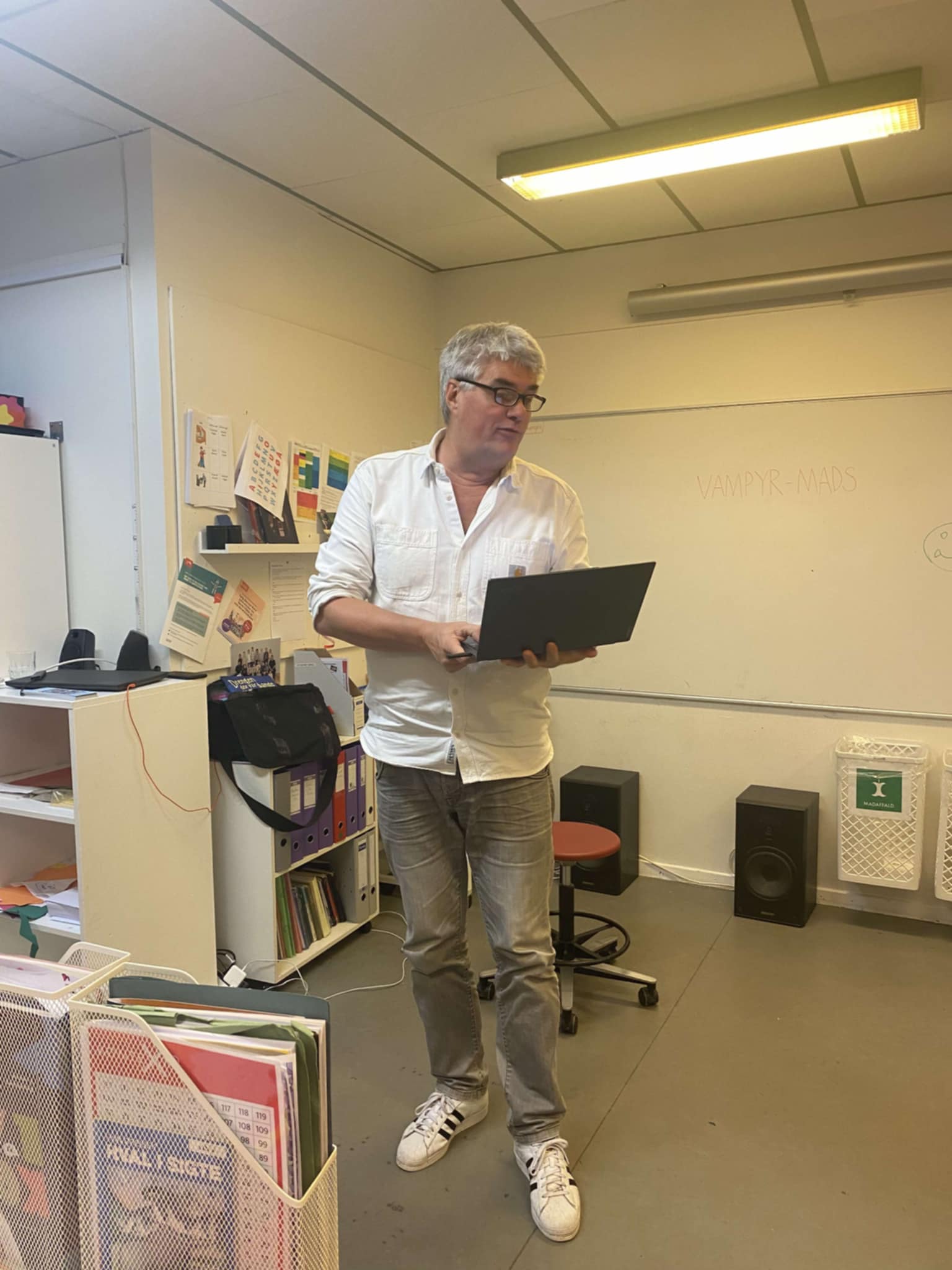 Forfatter Lars Daneskov var huskunstner under Odsherred Læser og holdt skriveworkshop for 2. og 3. klasser