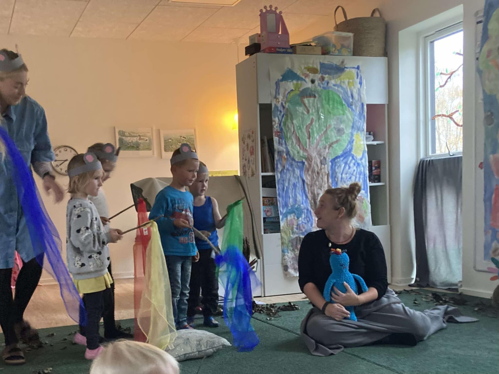 Børnehavebørnene fra Spiren optræder til Bibber-arrangement